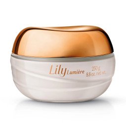 Lirio | Crema Hidratante Satinada Lily Lumière, 250 G